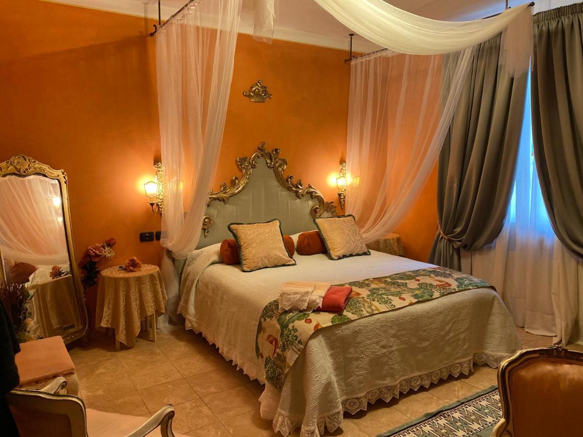 Sotto Il Cielo Di Toscana Appartamenti In Tenuta Only Adults No Pet Camaiore Exteriör bild