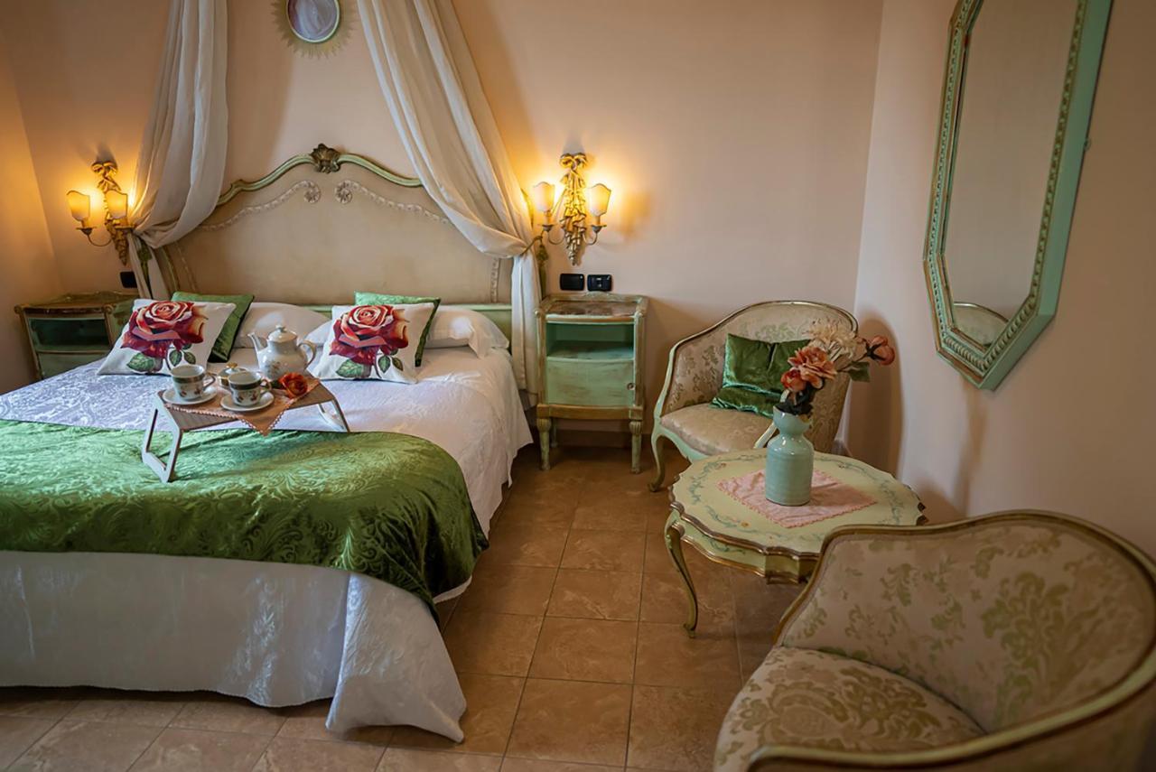 Sotto Il Cielo Di Toscana Appartamenti In Tenuta Only Adults No Pet Camaiore Exteriör bild