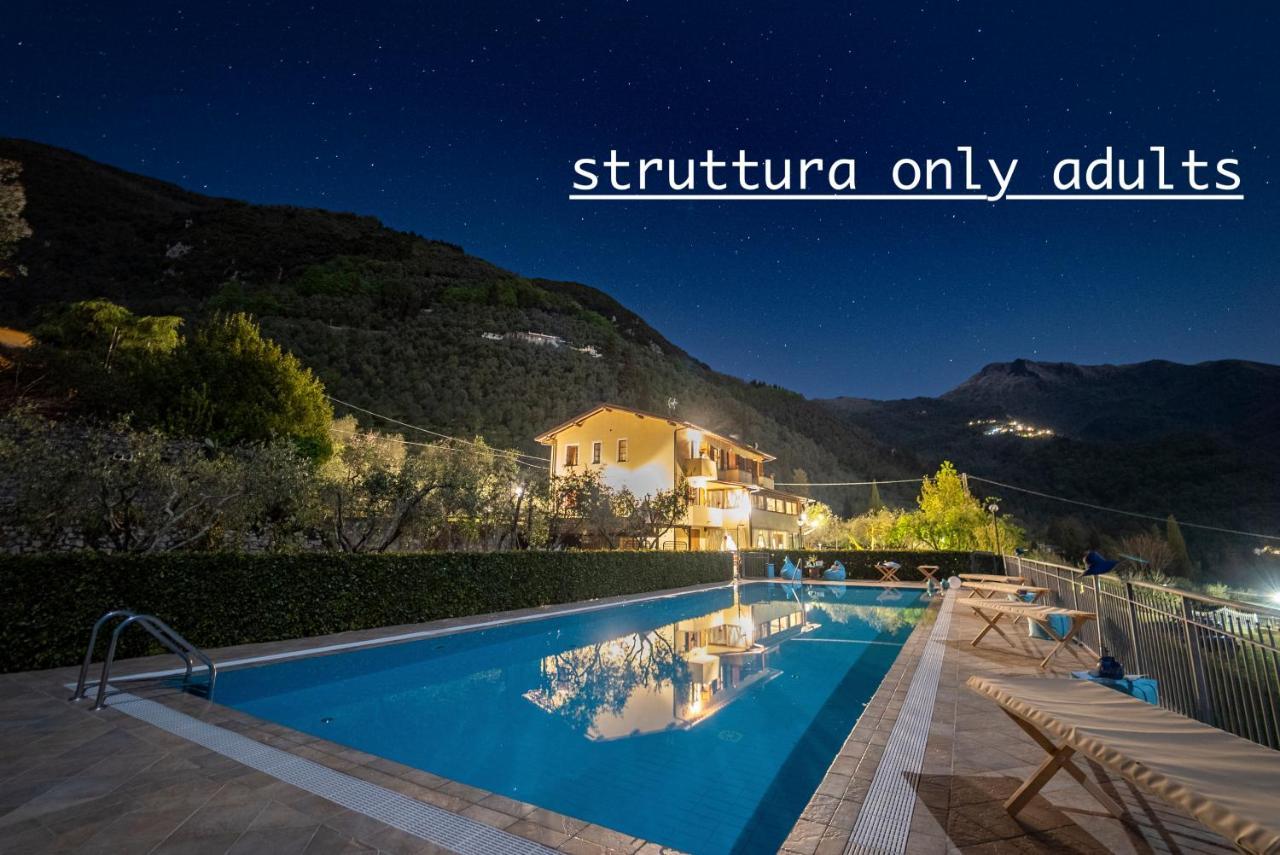 Sotto Il Cielo Di Toscana Appartamenti In Tenuta Only Adults No Pet Camaiore Exteriör bild
